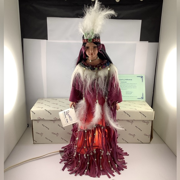 NWT VTG Duck House Heirloom Dolls Night Light Lamp - AMADARY 18" Native American - Picture 10 of 10